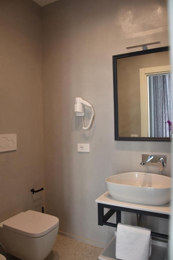Maccus Suite Napoli Bagian luar foto