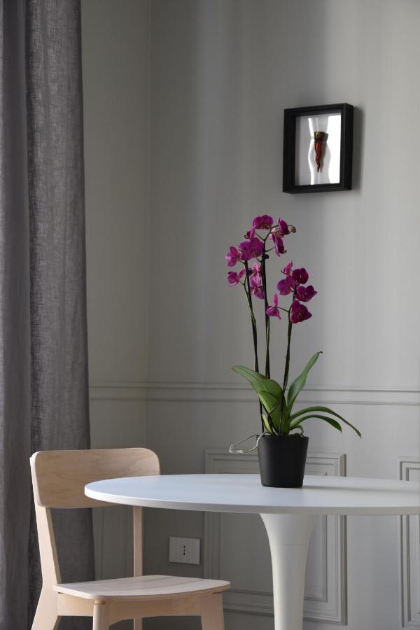 Maccus Suite Napoli Bagian luar foto